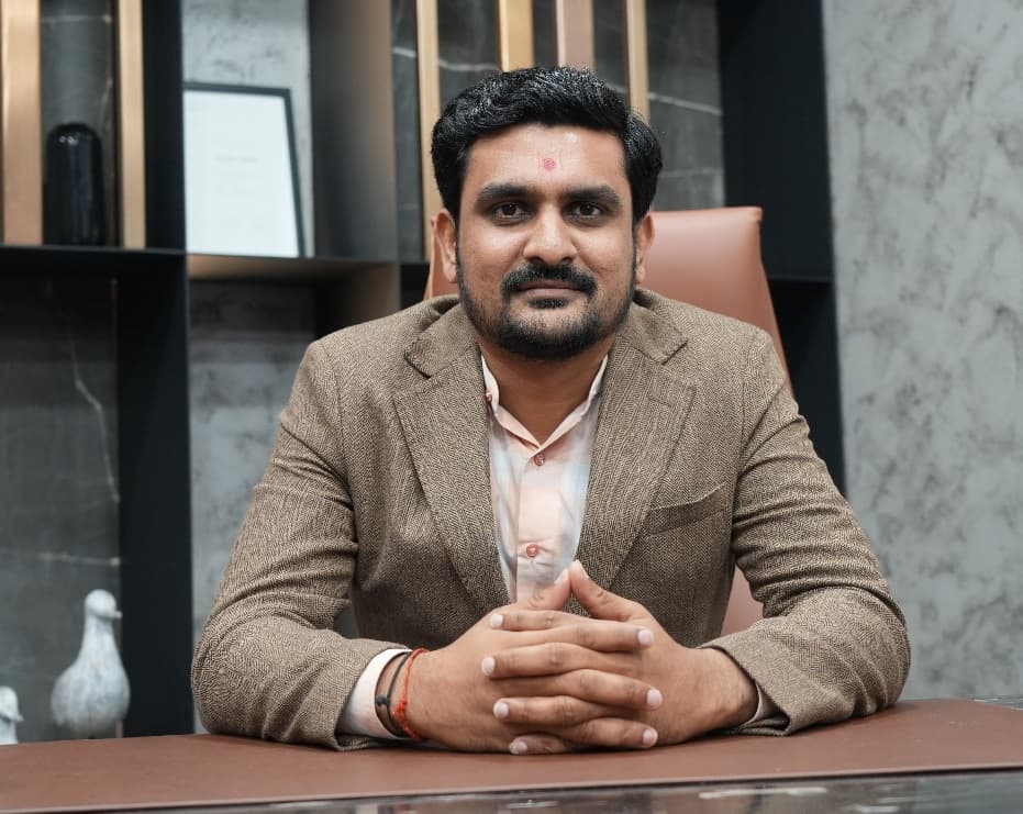 Profile of Mr. Ashish Chhodvadiya