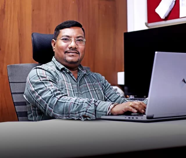 Profile of Mr. Sudhir M Bhandari